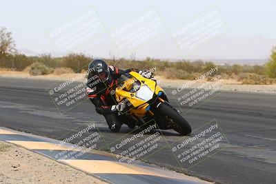 media/Apr-10-2022-SoCal Trackdays (Sun) [[f104b12566]]/Turn 3 Inside (1150am)/